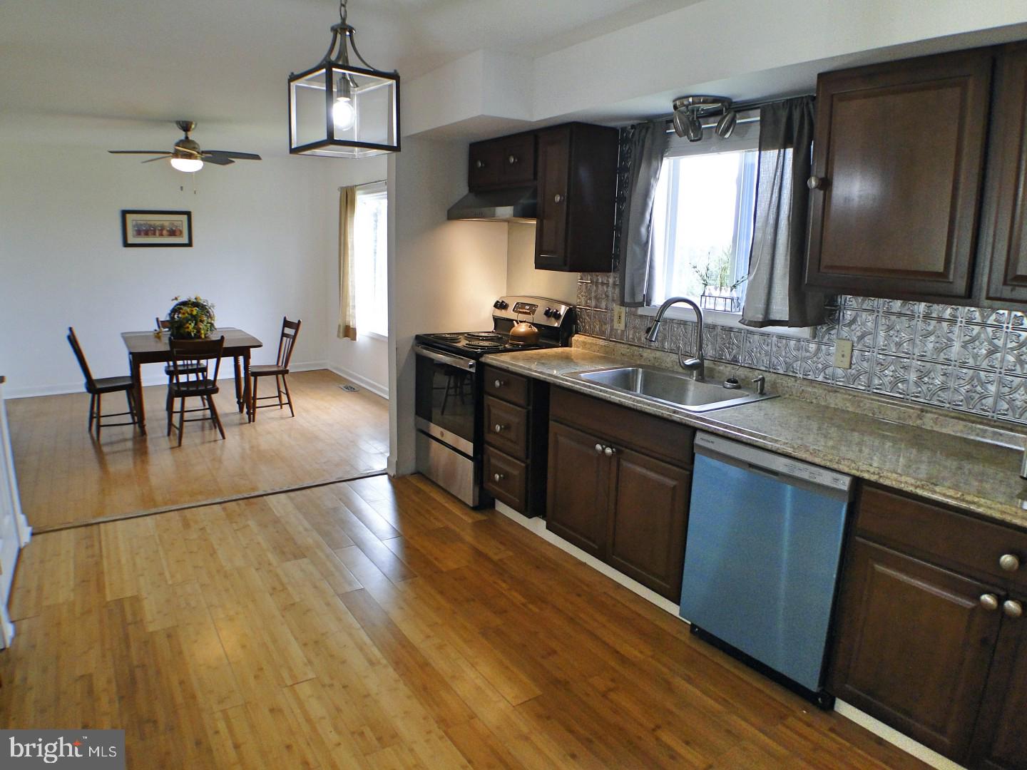 265 Red Pump Road Nottingham, PA 19362 - Photo 14 of 25 Kitchen