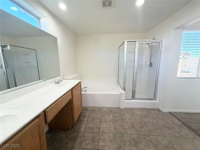 $1,950 | 8874 Brindisi Park Avenue, Las Vegas, NV 89148