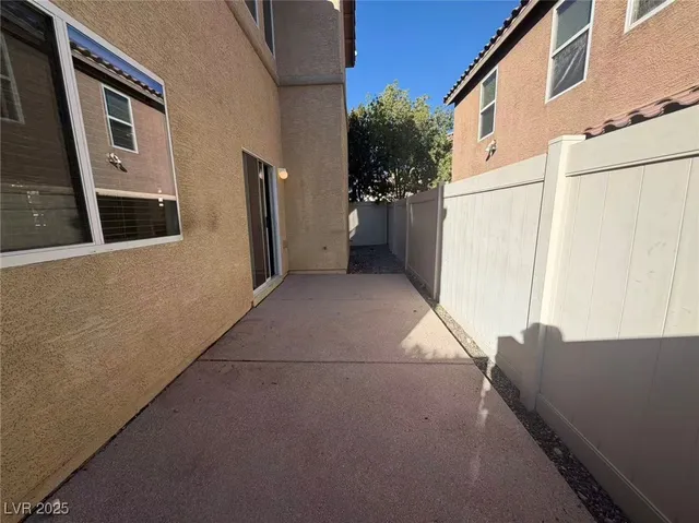 $1,950 | 8874 Brindisi Park Avenue, Las Vegas, NV 89148