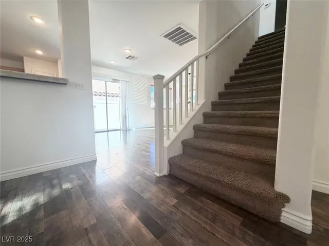 $1,950 | 8874 Brindisi Park Avenue, Las Vegas, NV 89148