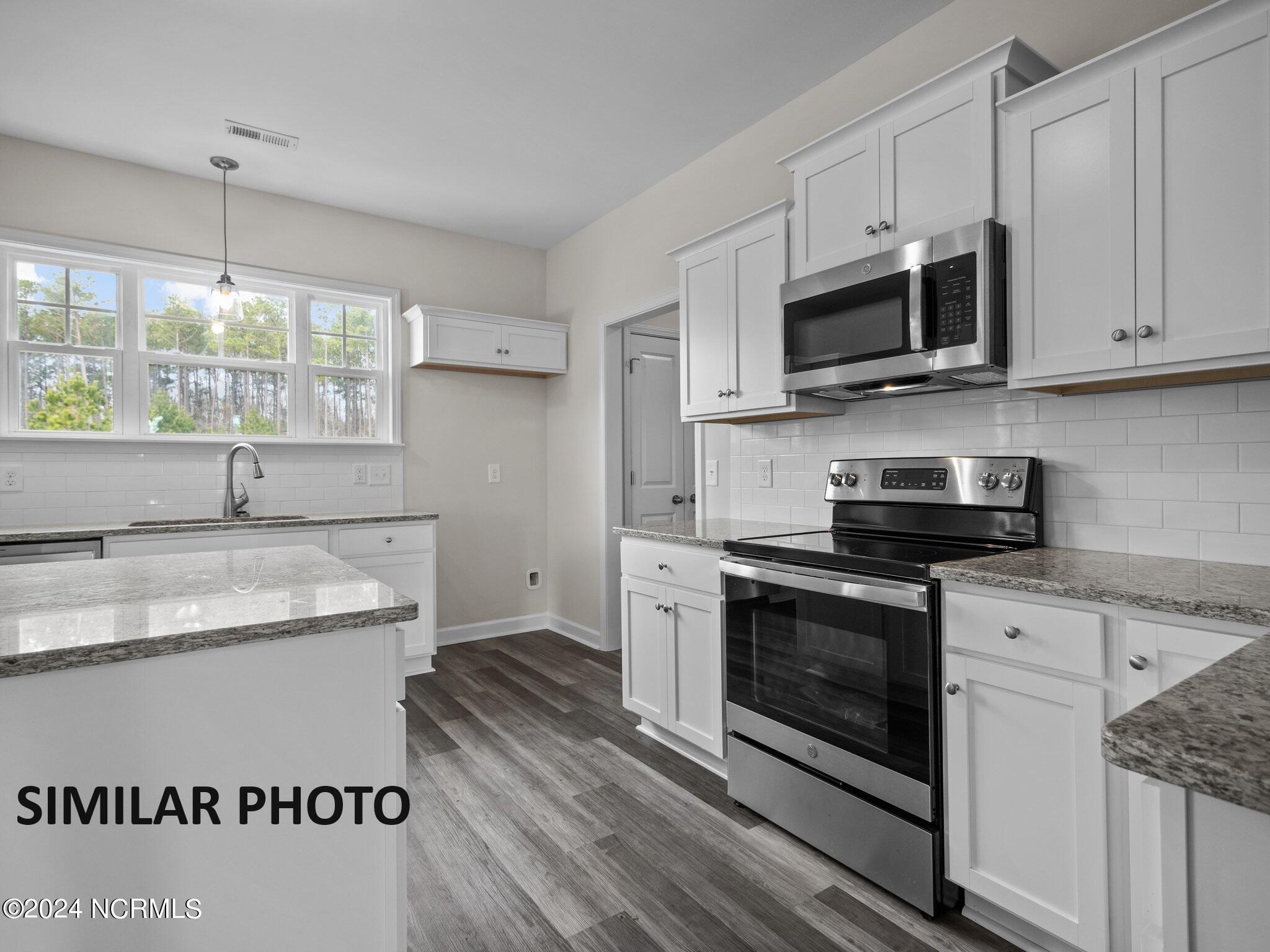 902 Wild Azalea Way Hubert, NC 28539 - Photo 11 of 30 19-web-or-mls-P2029461