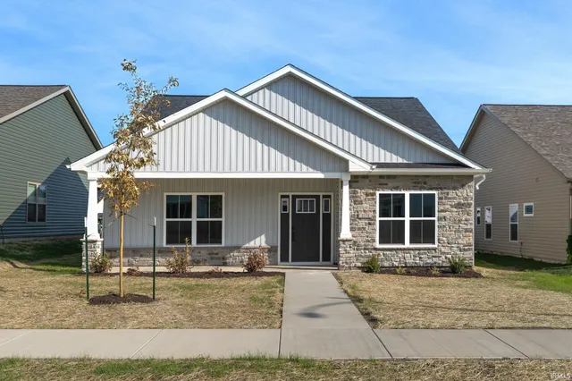 $314,900 | 1058 East South Street, Frankfort, IN 46041