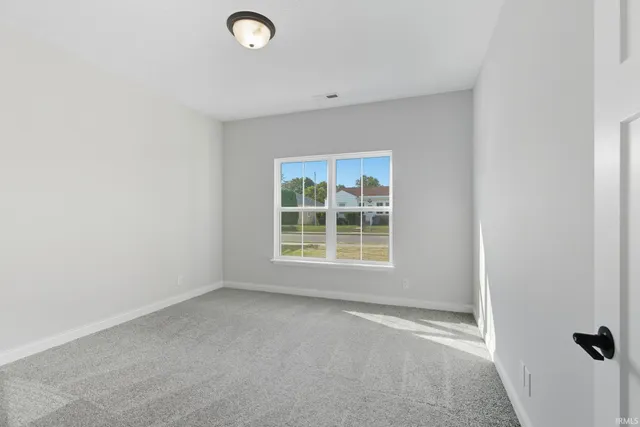 $314,900 | 1058 East South Street, Frankfort, IN 46041