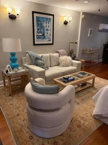 $2,000 | 81 Ashley Avenue, Unit E, Charleston, SC 29401