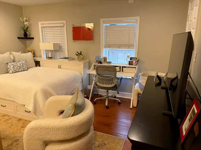 $2,000 | 81 Ashley Avenue, Unit E, Charleston, SC 29401