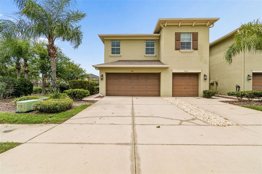 9421 Trumpet Vine Loop Trinity, FL 34655 - Photo 4 of 32