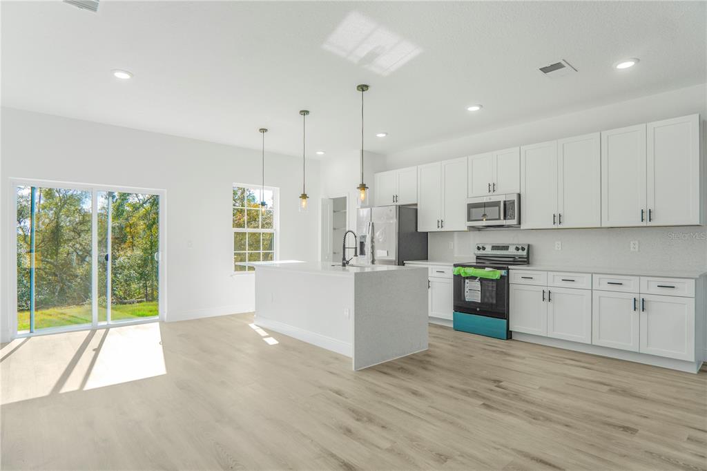 2632 Southwest 162nd Street Road Ocala, FL 34473 - Photo 11 of 39