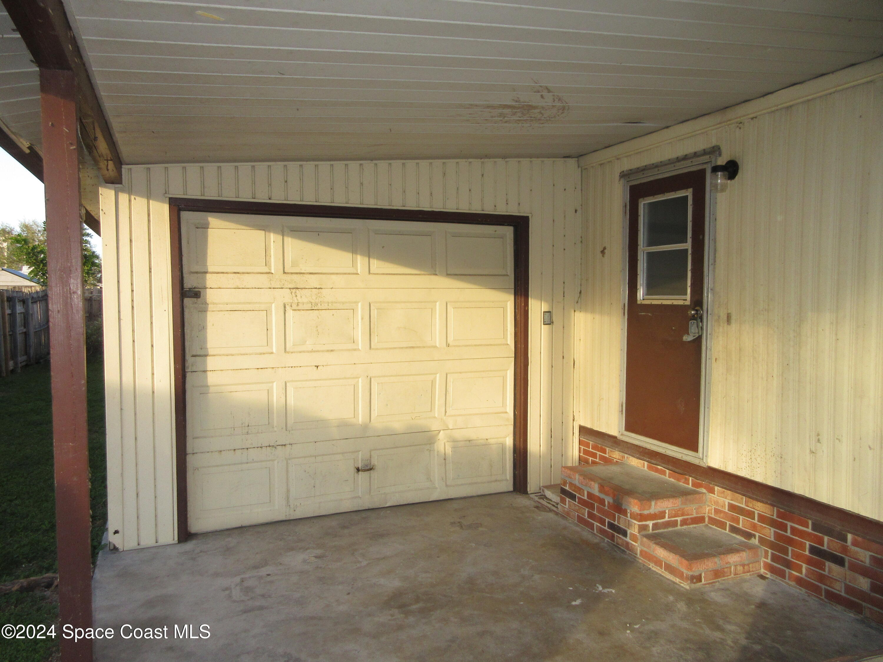 2567 Haverhill Road Northeast Palm Bay, FL 32905 - Photo 11 of 12 IMG_0015 - Copy