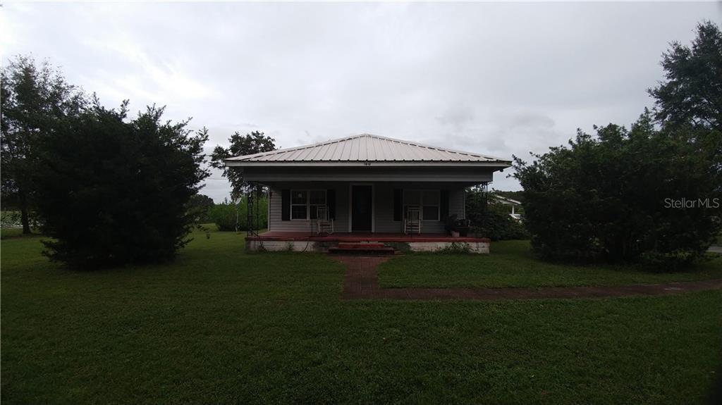 3830 Porter Road Lithia, FL 33547 - Photo 1 of 1 Front porch