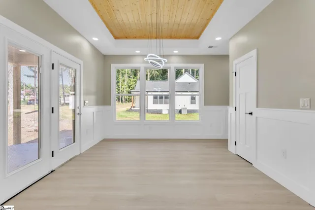 $439,999 | 211 Chestnut Drive, Belton, SC 29627