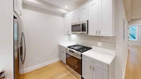 $7,750 | 230 Tremont Street, Unit 2, Boston, MA 02116