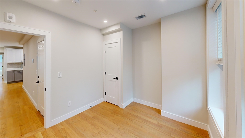 230 Tremont Street, Unit 2 Boston, MA 02116 - Photo 4 of 16