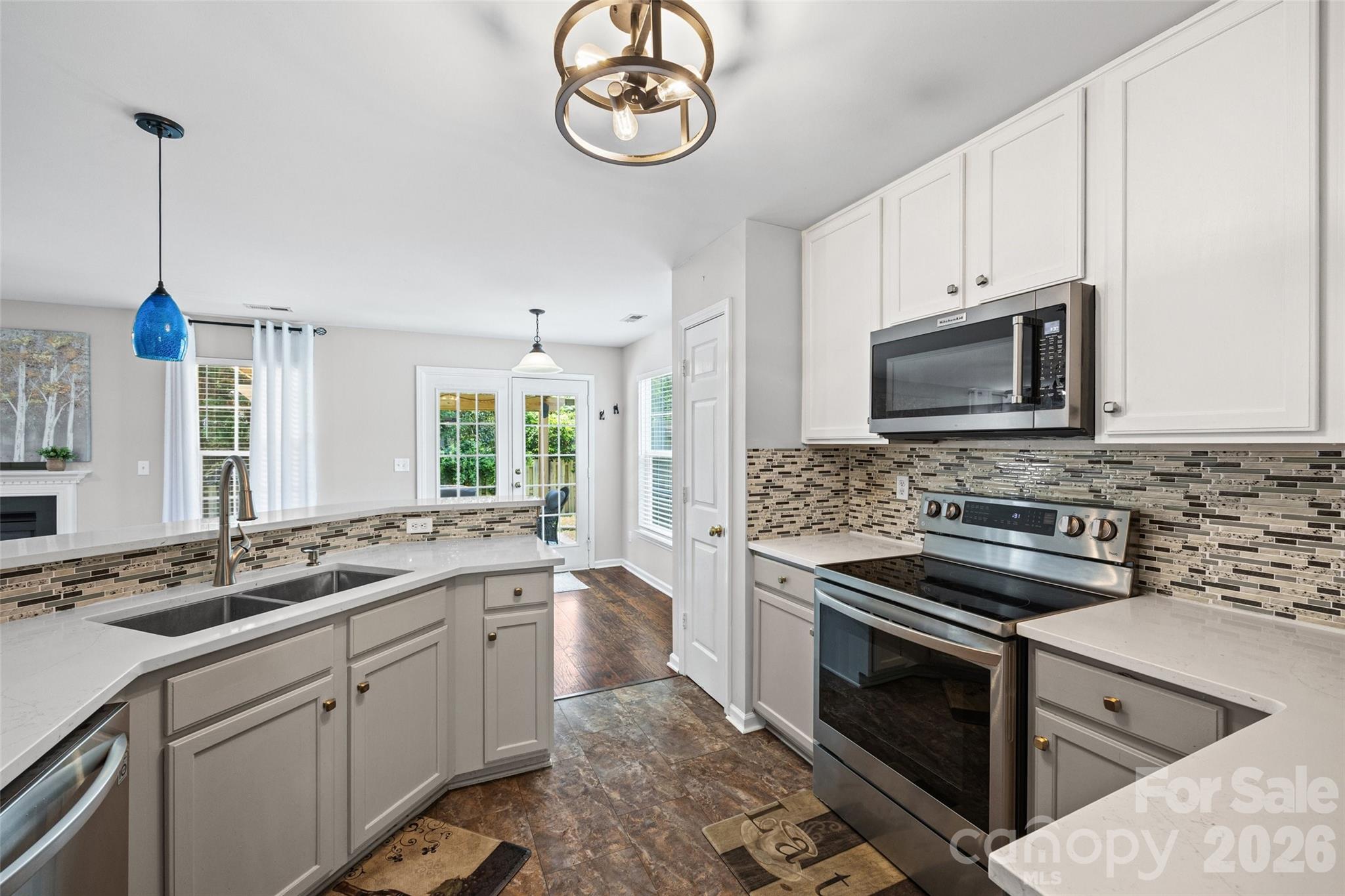 7076 White Bluff Drive Tega Cay, SC 29708 - Photo 7 of 44