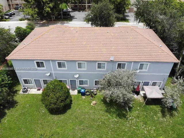 $2,000,000 | 8706 Northwest 38th Drive, Coral Springs, FL 33065