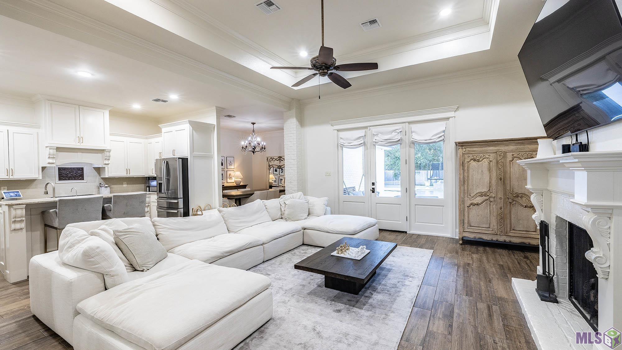 241 Rue Richard Gray, LA 70359 - Photo 7 of 28