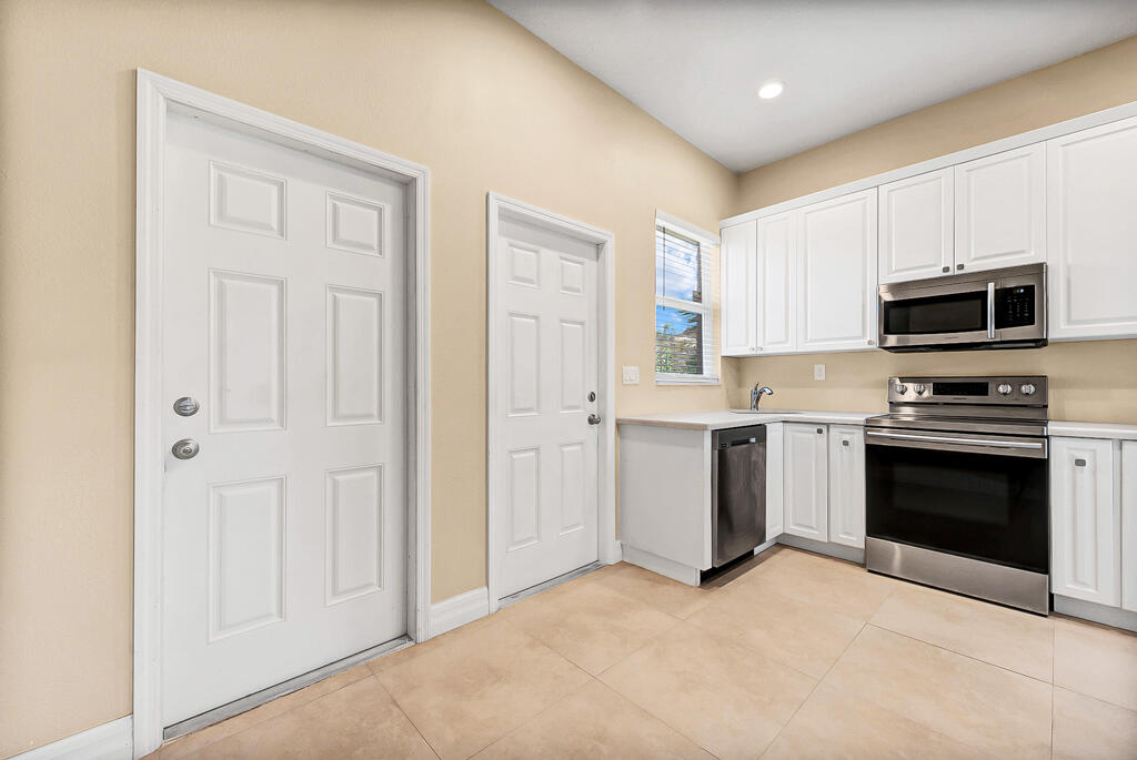 6490 Indian Trail Ranch Road Loxahatchee, FL 33470 - Photo 51 of 86 DSF_1605