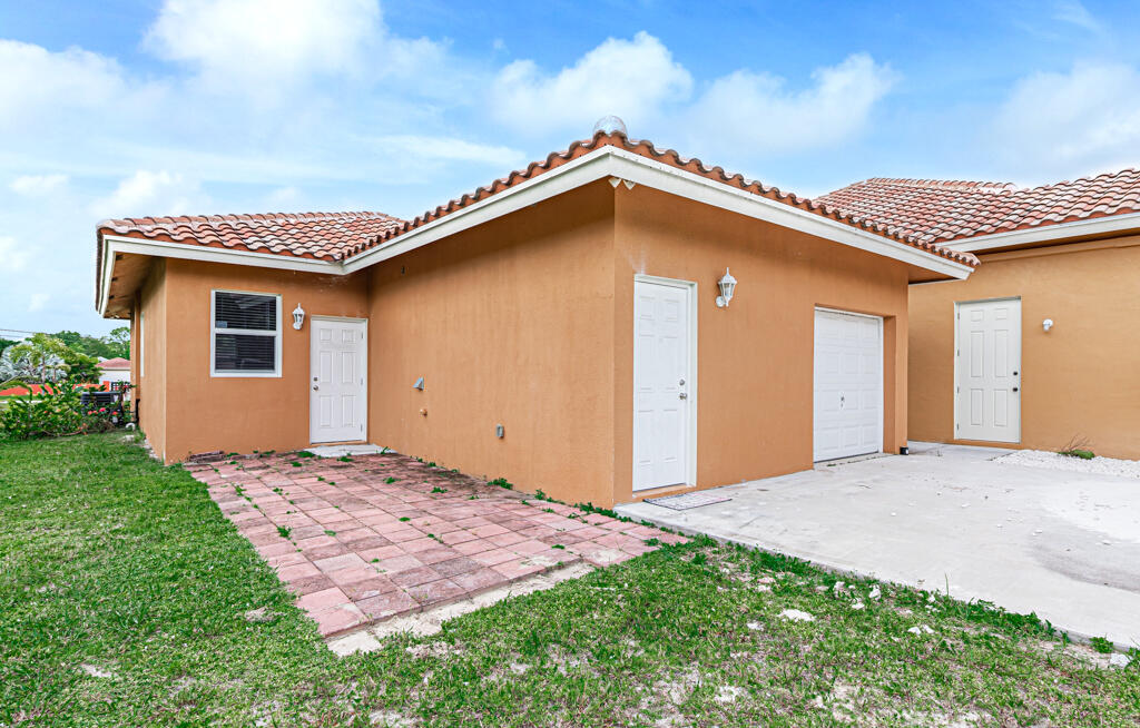 6490 Indian Trail Ranch Road Loxahatchee, FL 33470 - Photo 85 of 86 DSF_1549-HDR