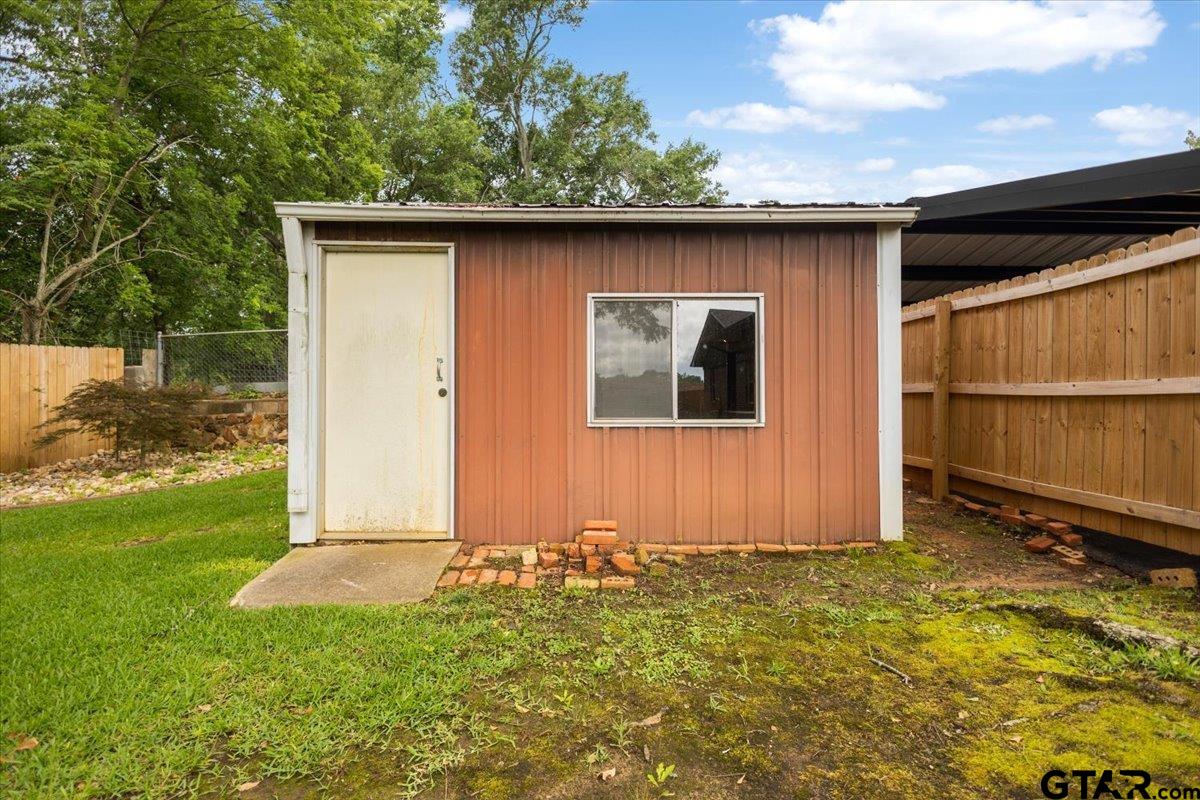 2033 Neeley Street Tyler, TX 75701 - Photo 44 of 46