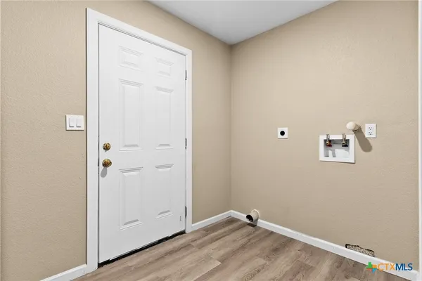 $950 | 706 North 16th Street, Unit B, Killeen, TX 76541