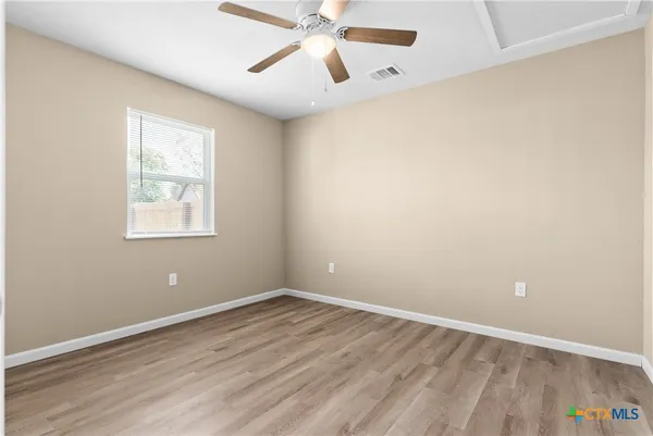 $950 | 706 North 16th Street, Unit B, Killeen, TX 76541