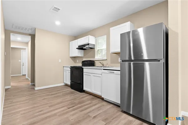 $950 | 706 North 16th Street, Unit B, Killeen, TX 76541
