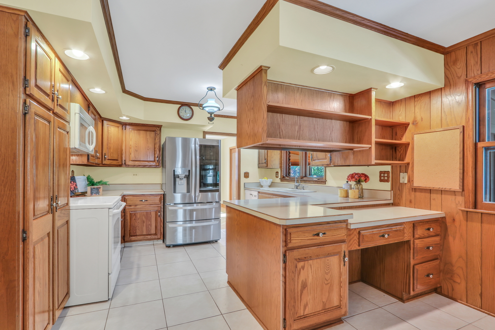 2430 Highmoor Road Highland Park, IL 60035 - Photo 11 of 49 Gallery Image 11