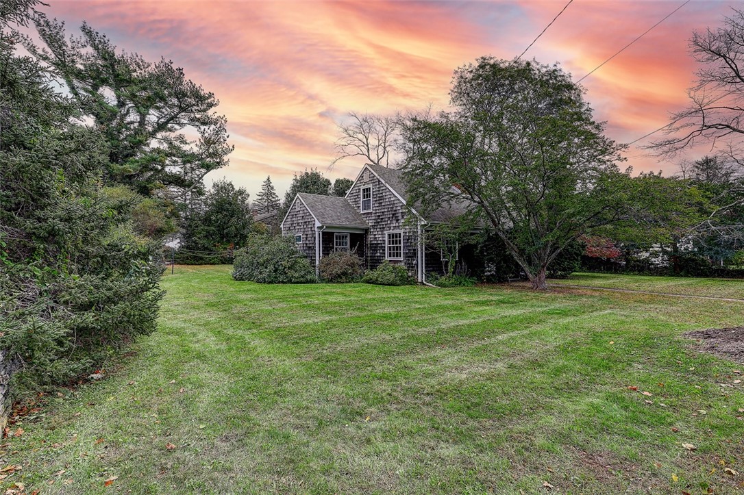 26 Acacia Road Bristol, RI 02809 - Photo 6 of 31 Front with Sky