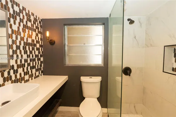 $299,000 | 7743 Southwest 86th Street, Unit D227, Miami, FL 33143