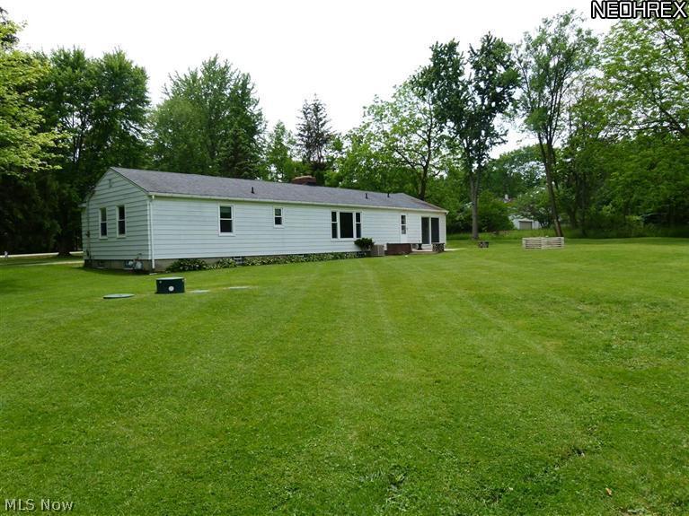 8010 Bainbridge Road Chagrin Falls, OH 44023 - Photo 10 of 20 Gallery Image 10
