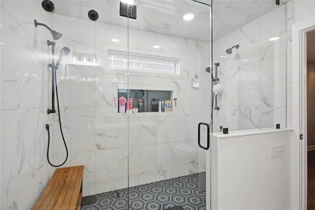 $625,000 | 207 Dodgins Lane, Seneca, SC 29672