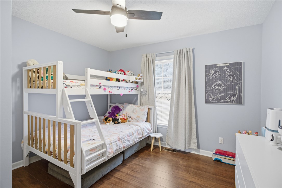 207 Dodgins Lane Seneca, SC 29672 - Photo 21 of 49