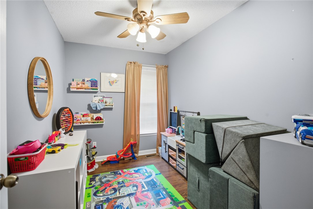 207 Dodgins Lane Seneca, SC 29672 - Photo 24 of 49