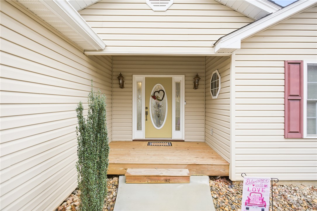 207 Dodgins Lane Seneca, SC 29672 - Photo 3 of 49