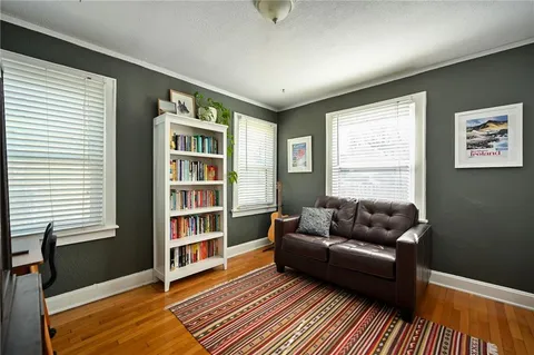 $385,000 | 417 East 69th Terrace, Kansas City, MO 64131