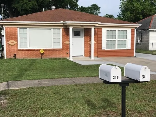 $1,100 | 311 1/2 Trefny Avenue, Metairie, LA 70003