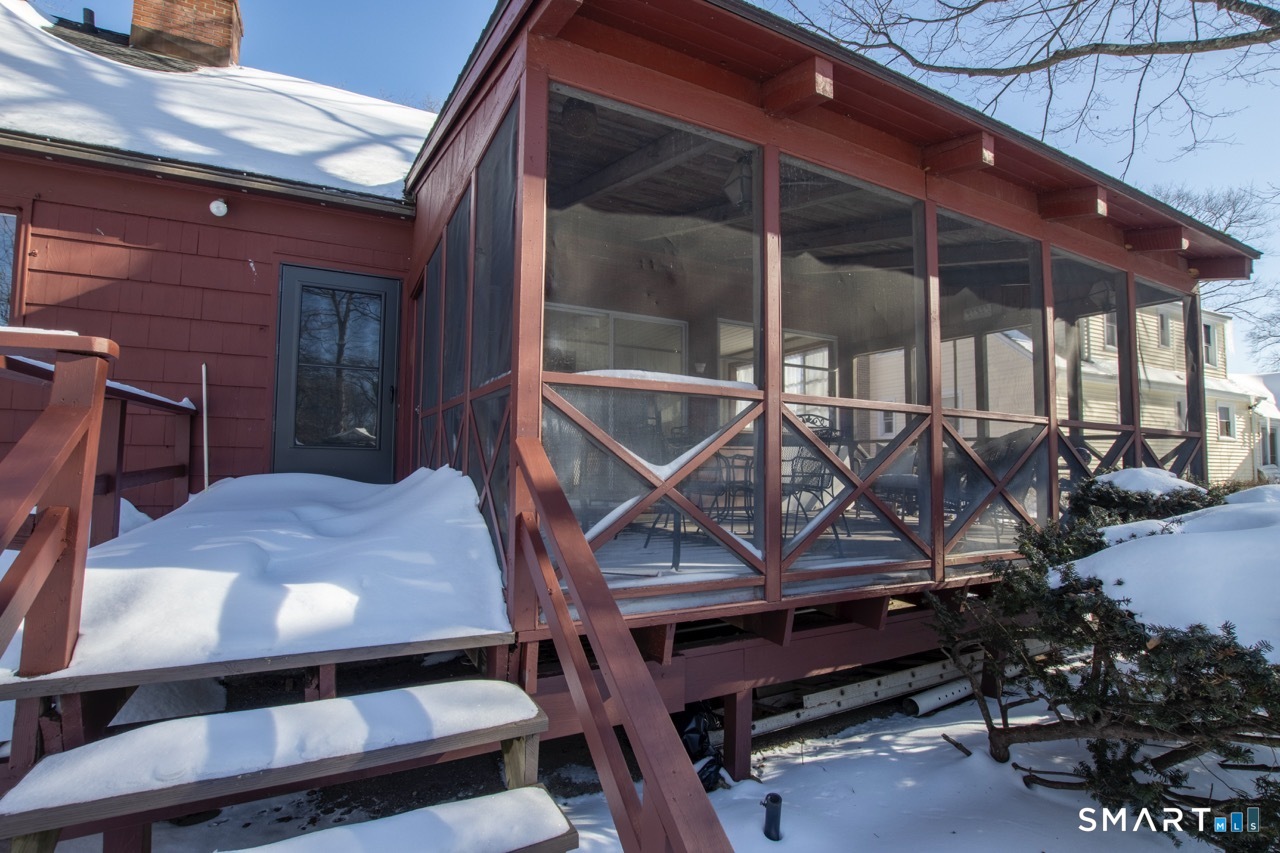 215 Fernwood Road Trumbull, CT 06611 - Photo 39 of 40