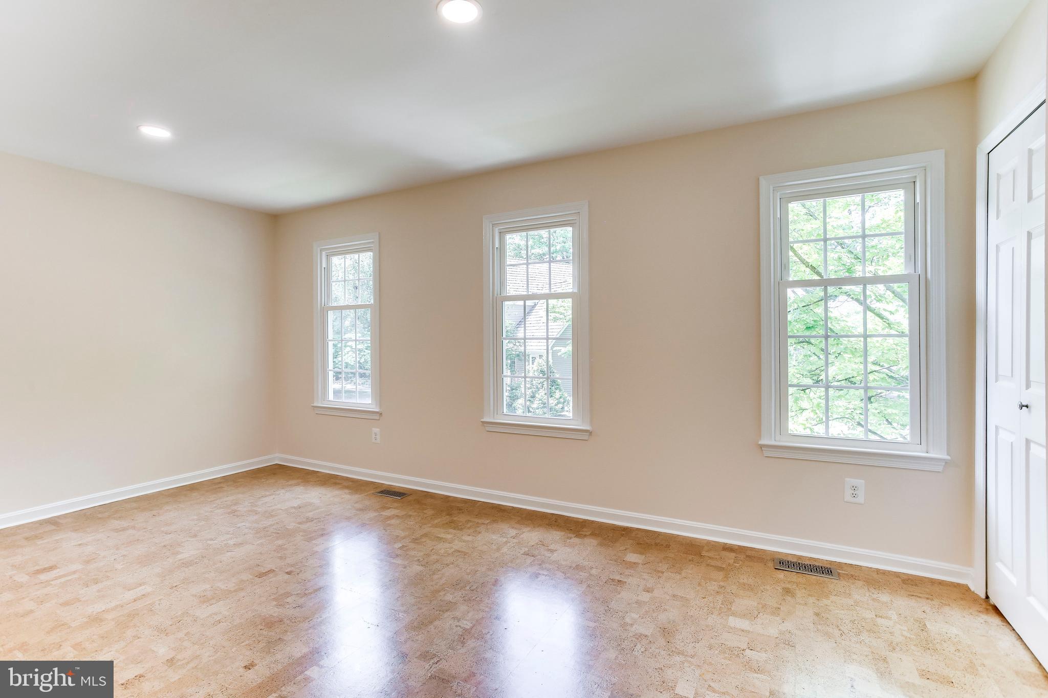2093 Cobblestone Lane Reston, VA 20191 - Photo 24 of 43 Second Bedroom