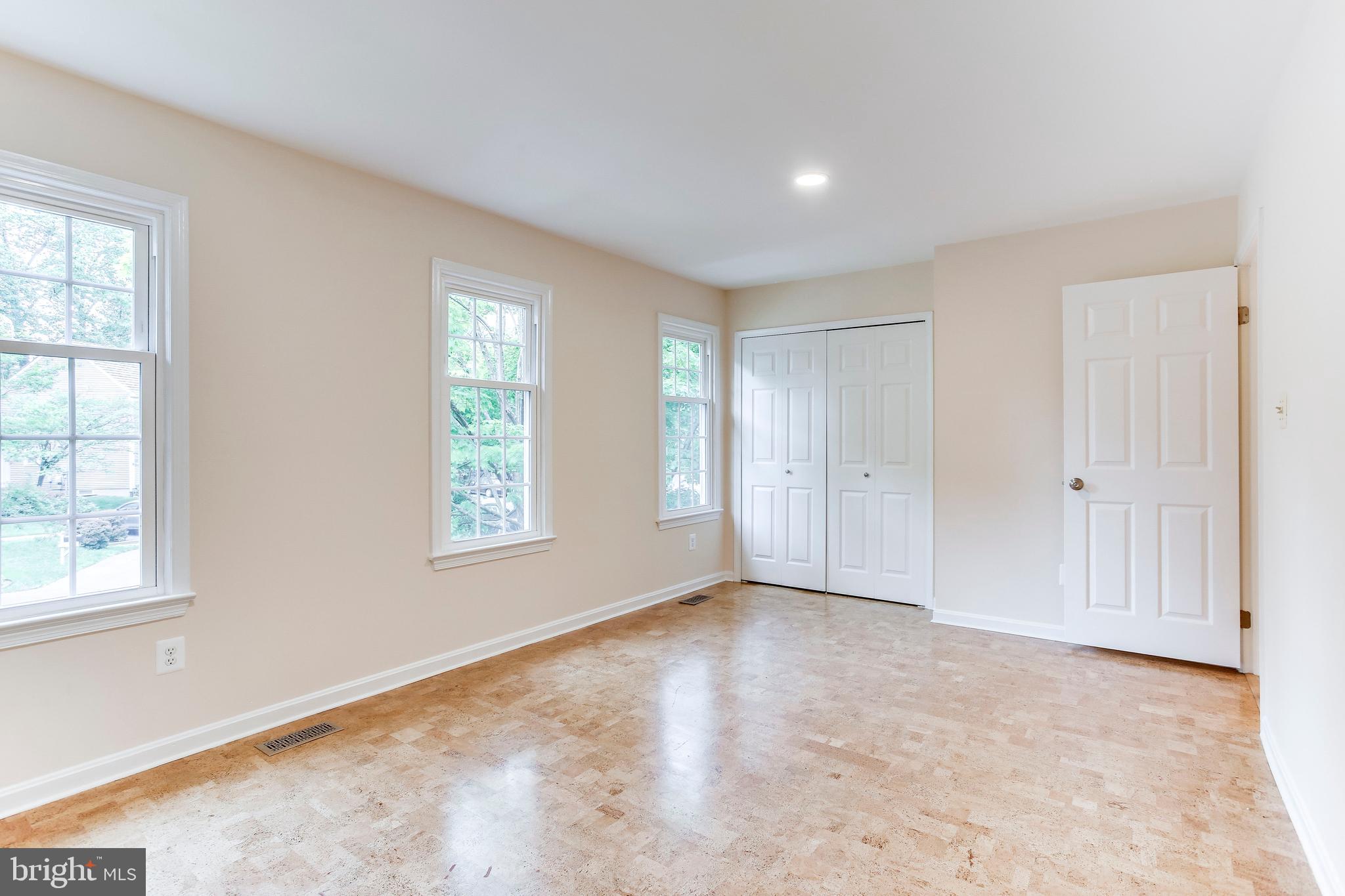 2093 Cobblestone Lane Reston, VA 20191 - Photo 25 of 43 Second Bedroom w/cork flooring and windows