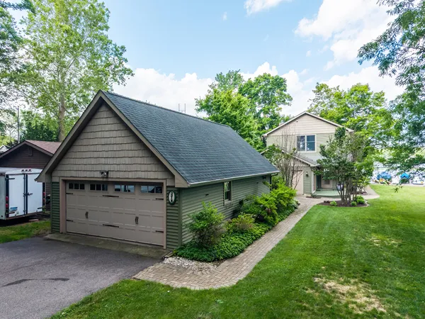 $759,000 | 321 Kope-Kon Point, Coldwater, MI 49036