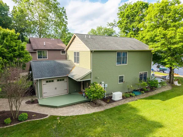 $759,000 | 321 Kope-Kon Point, Coldwater, MI 49036