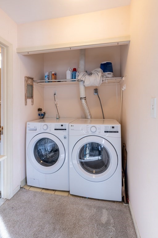 12 Pickett Street, Unit H Beverly, MA 01915 - Photo 13 of 31 a utility room with dryer and washer