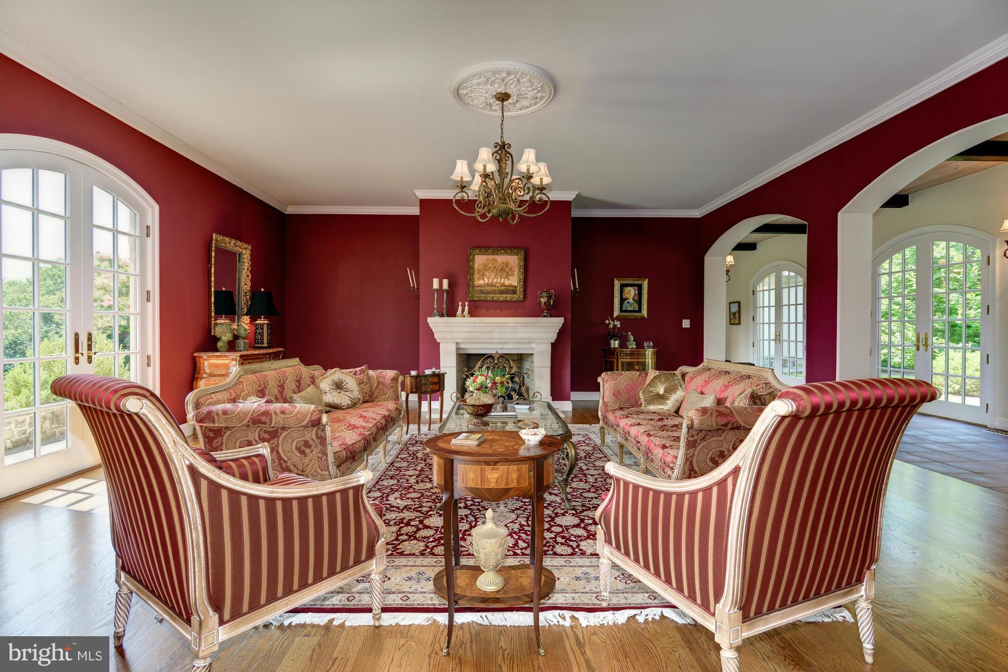 35453 Millville Road Middleburg, VA 20117 - Photo 10 of 30 Living Room