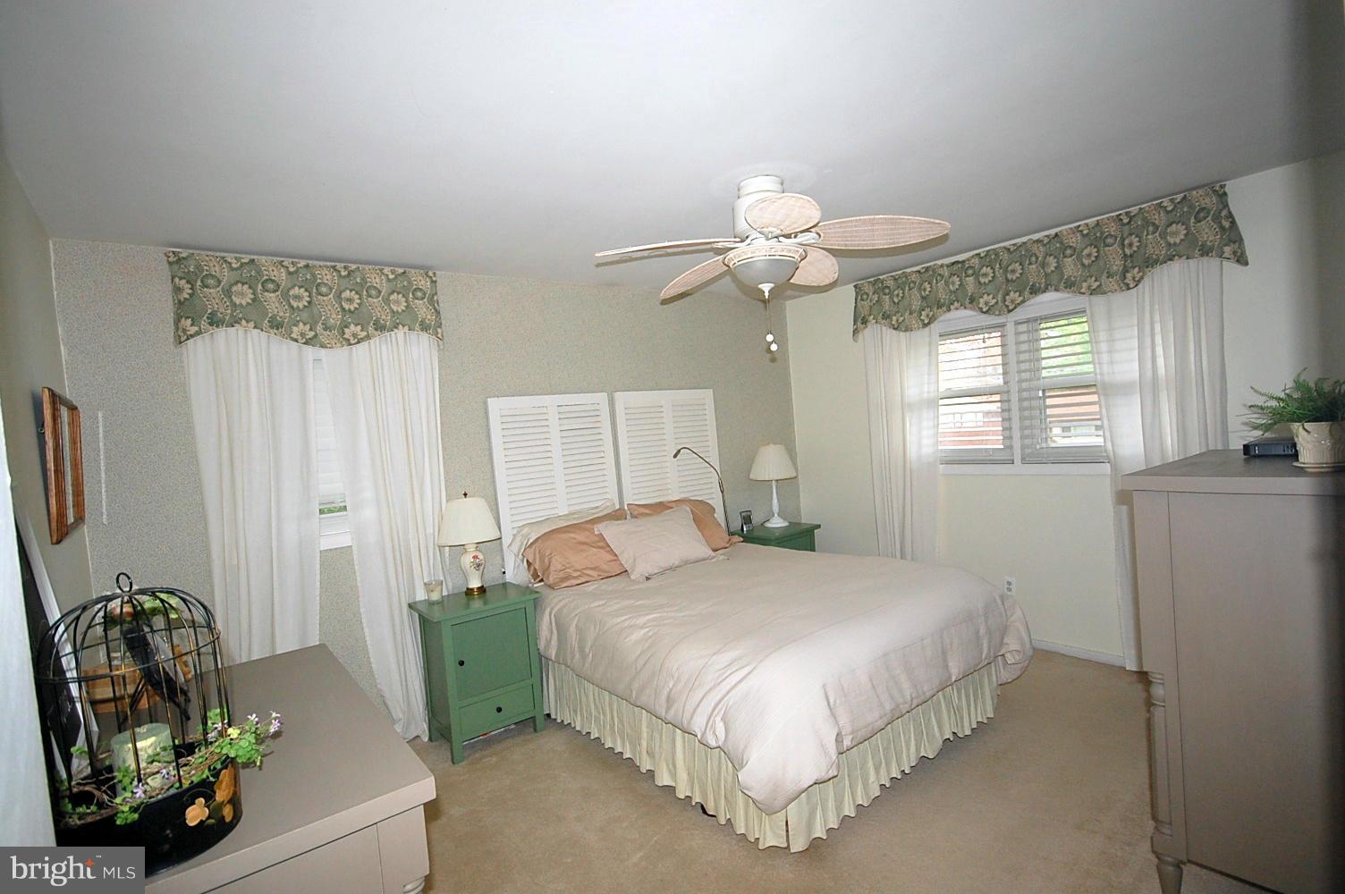 3901 Towanda Road Alexandria, VA 22303 - Photo 11 of 30 Bedroom (Master)