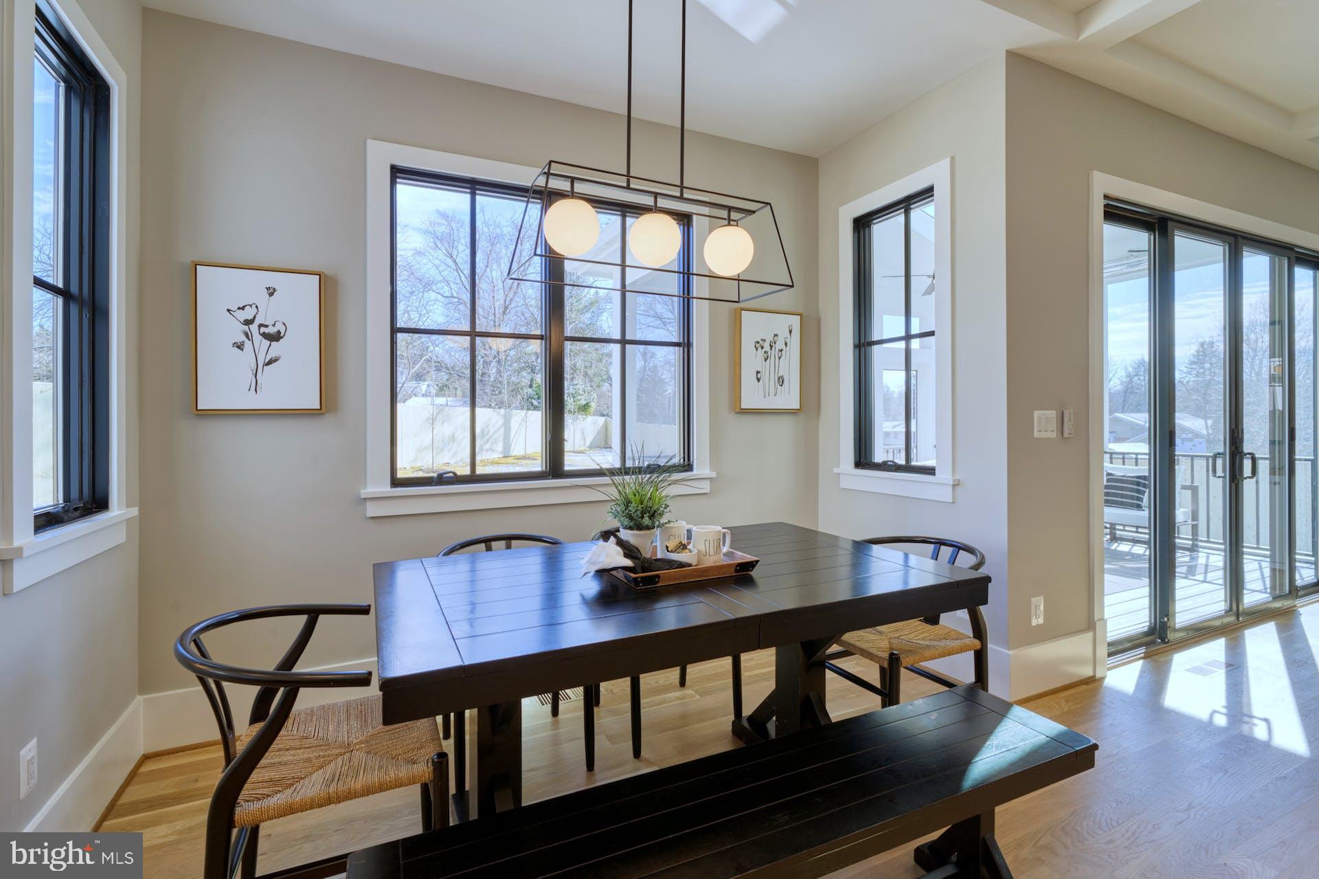 1623 Dempsey Street McLean, VA 22101 - Photo 17 of 54 Bright breakfast nook overlooking backyard