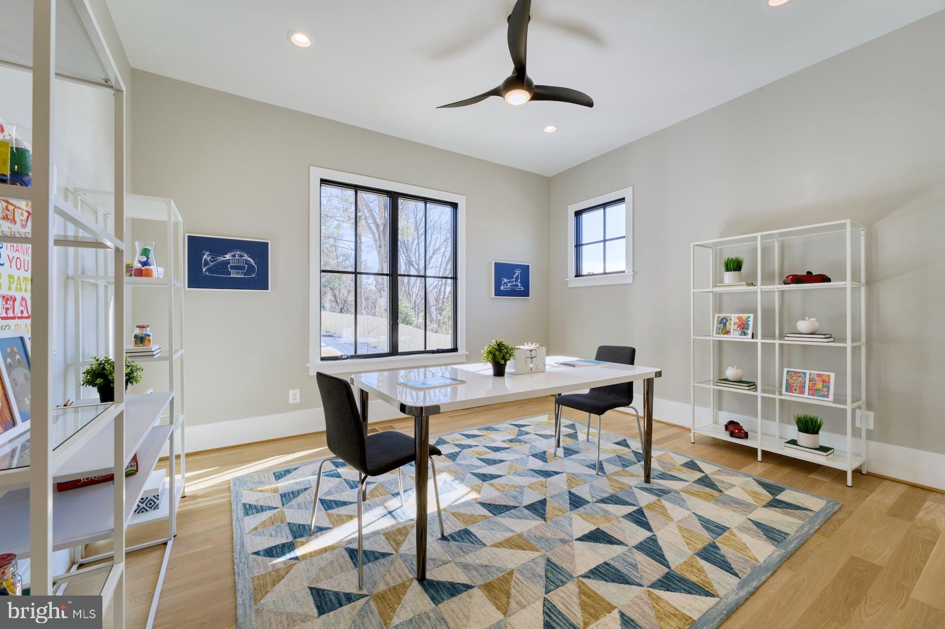 1623 Dempsey Street McLean, VA 22101 - Photo 25 of 54 Main level guest suite