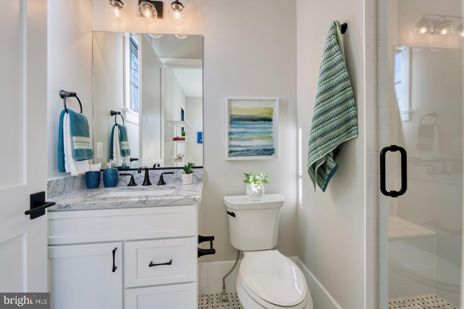 1623 Dempsey Street McLean, VA 22101 - Photo 26 of 54 Full bathroom in the main level guest suite