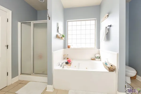 $240,000 | 31019 Lake Spring Drive, Walker, LA 70785