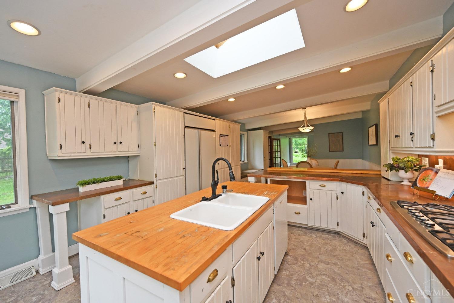 5474 Headgates Road Hamilton, OH 45011 - Photo 3 of 42 Gallery Image 3