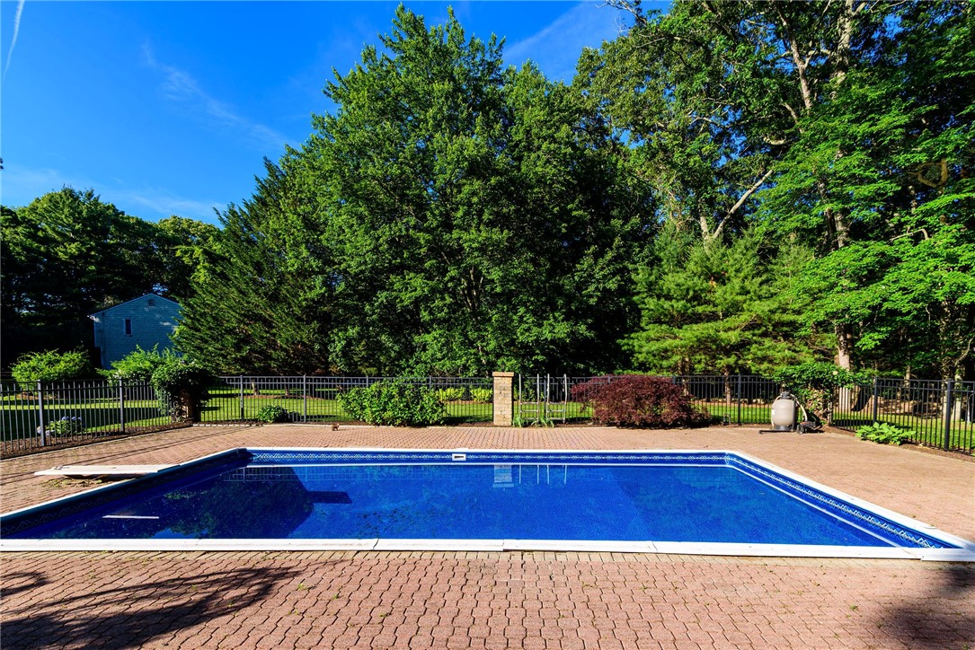 680 Fletcher Road North Kingstown, RI 02852 - Photo 8 of 44 Gallery Image 8