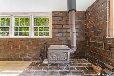 $600,000 | 19 Farrell Road, Newtown, CT 06470